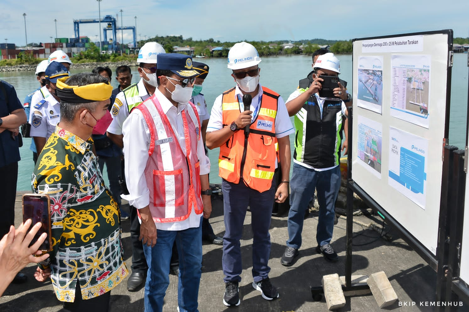 Menhub Budi Karya Pastikan Ijin Pembangunan Pelabuhan Kawasan